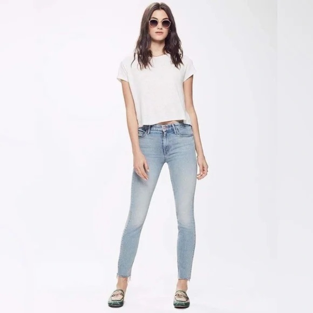 M26 Mother HW Looker Ankle Fray in Pretty Please